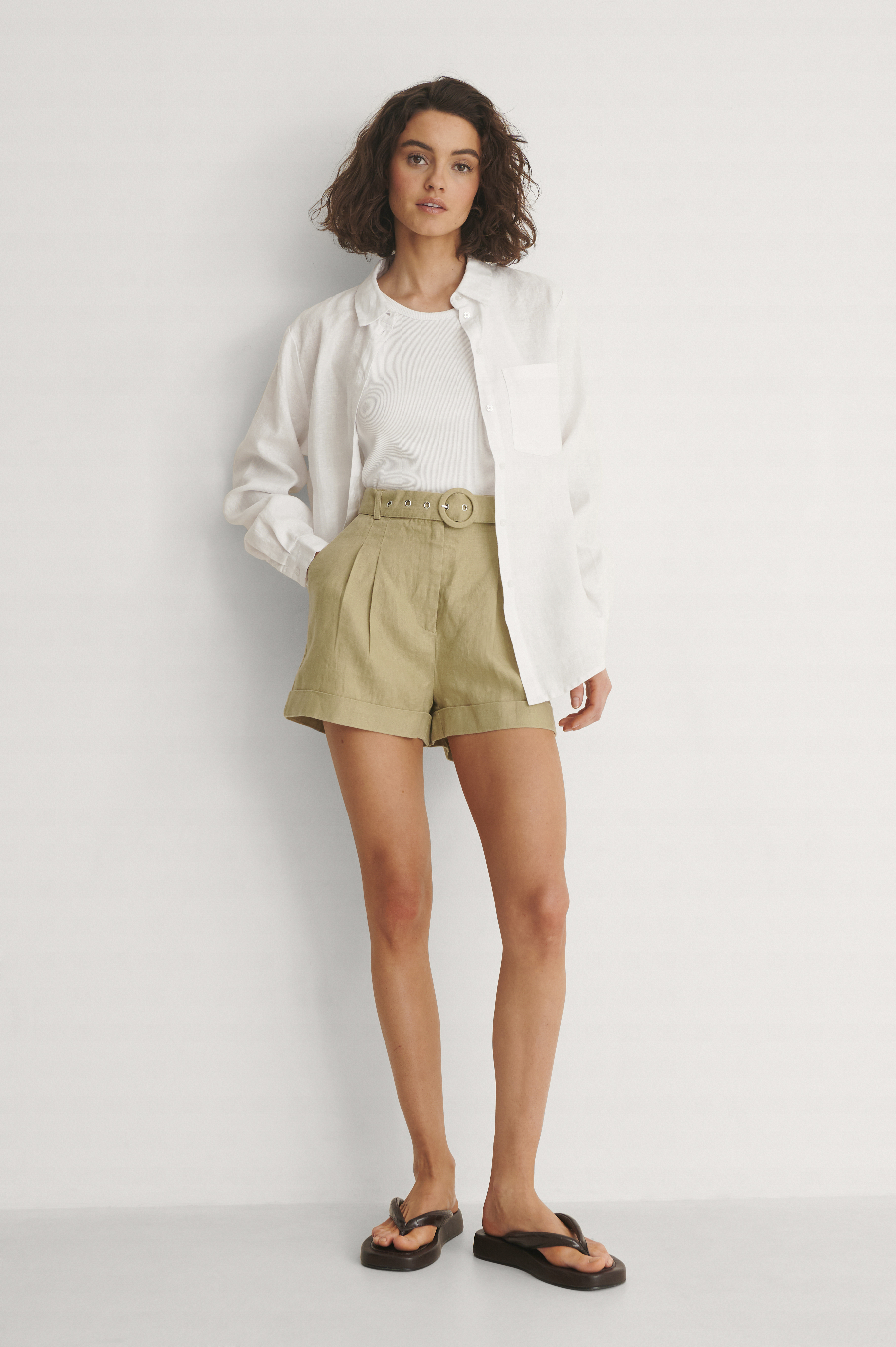 Khaki Highwaist Belted Linen Shorts